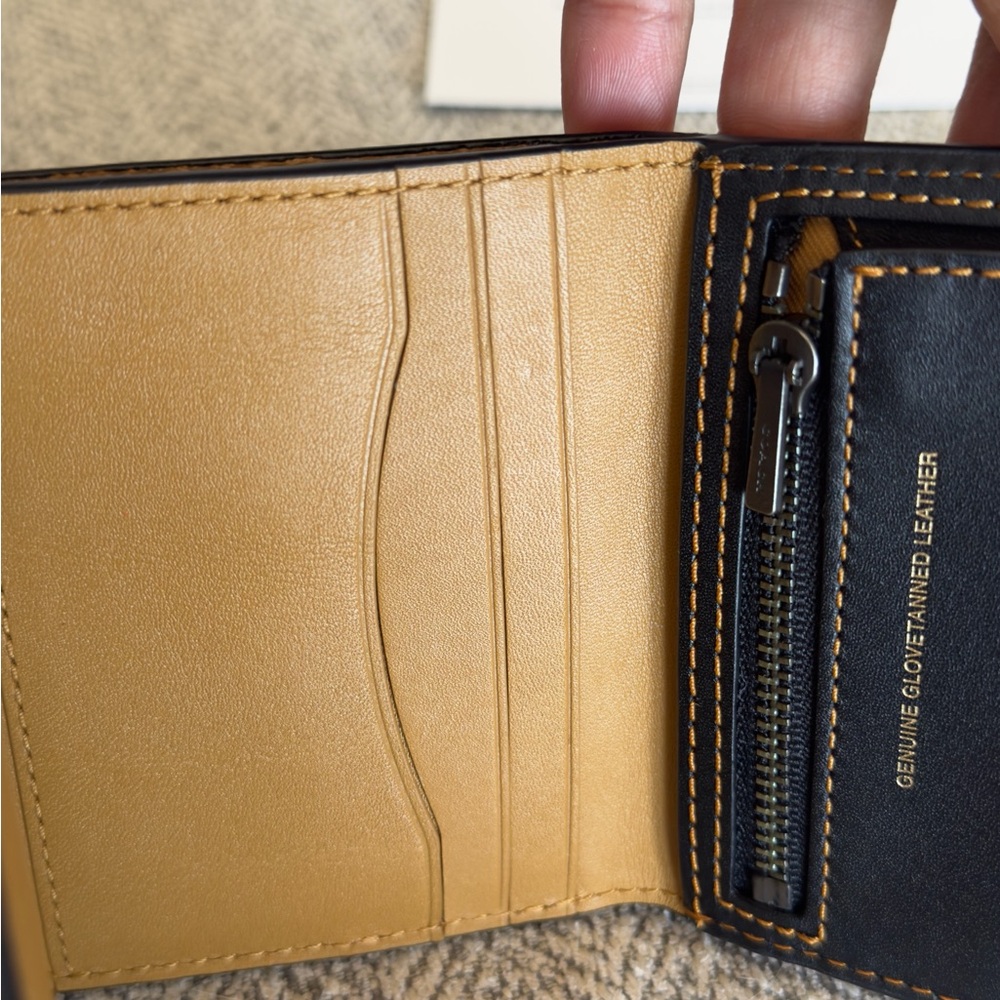 Coach Black Leather Wallet with Tan Stitching - Picture 4 of 7